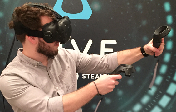 HTC Vive шлем виртуальной реальности