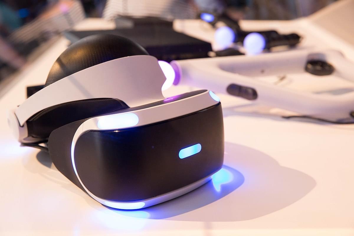 VR шлемы от Sony по количеству проданных устройств превзошли все ожидания