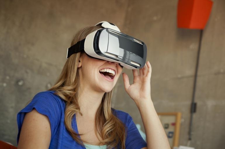 Как играть в очках виртуальной реальности