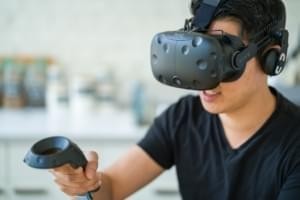 Valve продолжает разработку VR с новыми LCD и OLED линзами