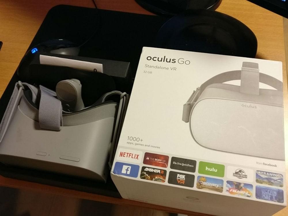 Первое фото коробки гарнитуры Oculus Go