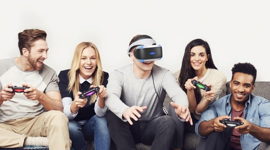Sony повсеместно снижает цену на комплект PlayStation VR + Camera