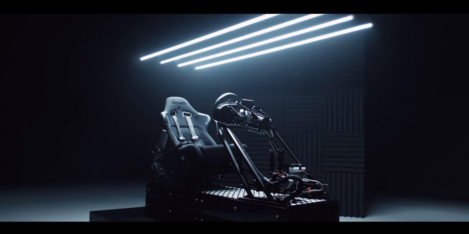 Lexus запустил рекламную кампанию «Virtual To Reality»