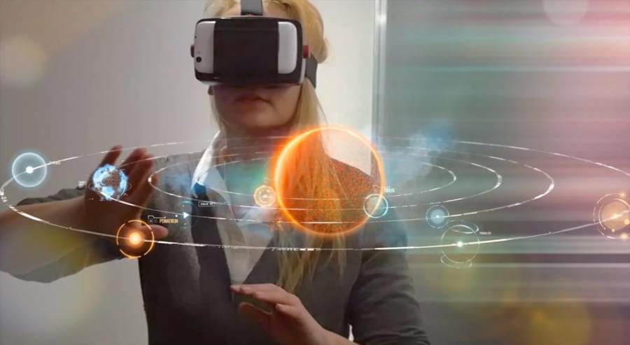В 2017 году потребительский AR / VR рынок достиг 3,2 млрд долларов