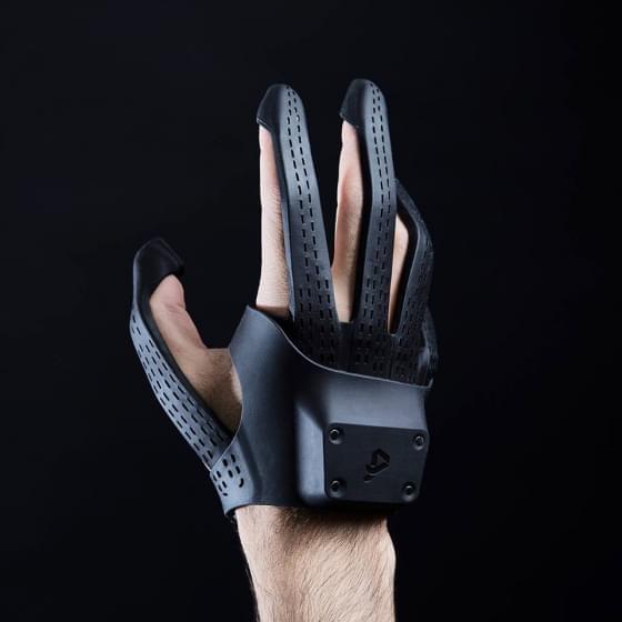 Plexus предлагает доступные гаптические перчатки для гарнитур Rift, Vive и Windows