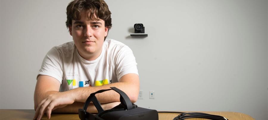 Палмер Лаки: Покупка Oculus компанией Facebook − «лучшее, что когда-либо случалось с VR отраслью»