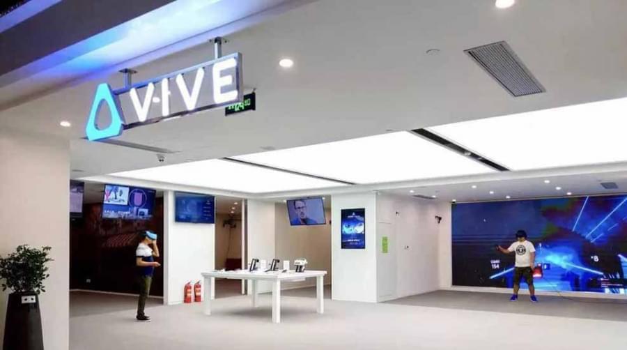 В Шэньчжэне открылся первый флагманский магазин HTC Vive