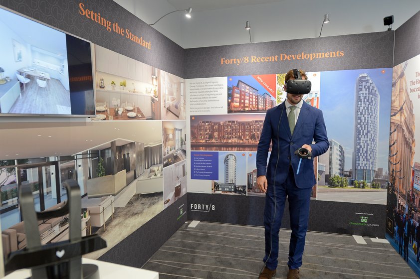 Понадобятся ли виртуальной реальности VR сотрудники?