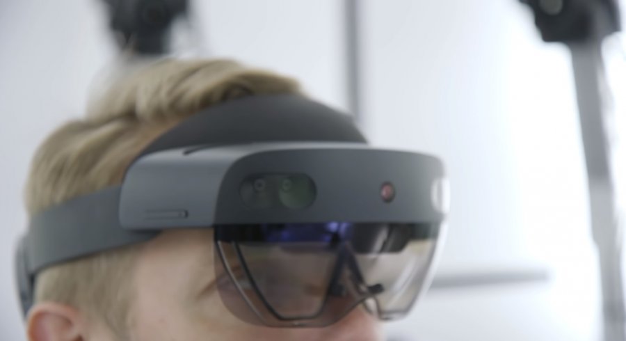 Microsoft: потребительские VR гарнитуры не оправдали высоких ожиданий