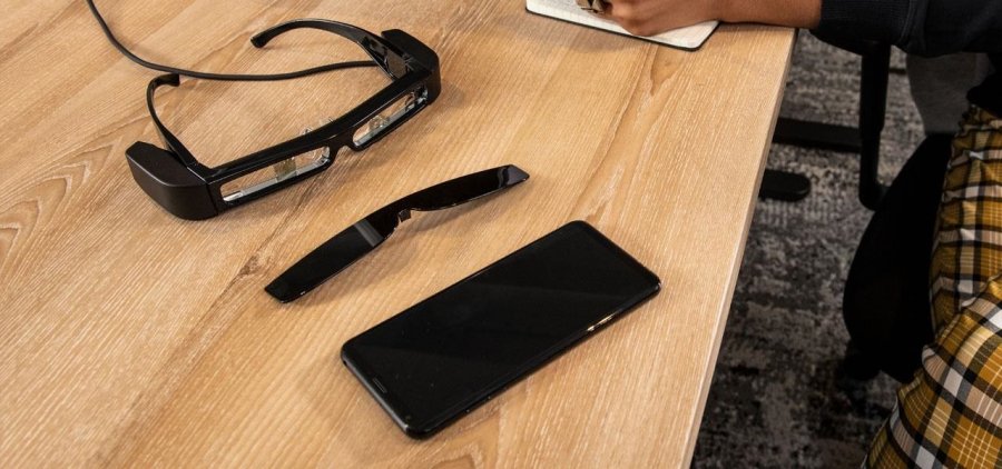 Новые AR очки Moverio от Epson совместимы со смартфоном и PC
