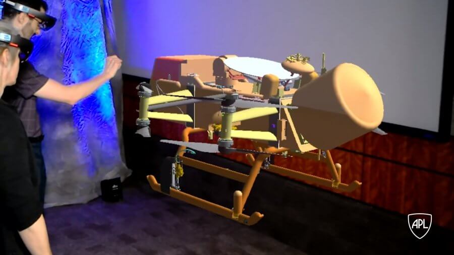 НАСА использует HoloLens для подготовки миссии на Титан