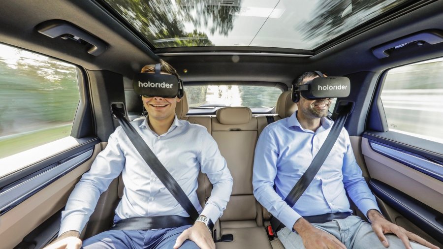 Porsche продемонстрировала VR-опыт для своих автомобилей