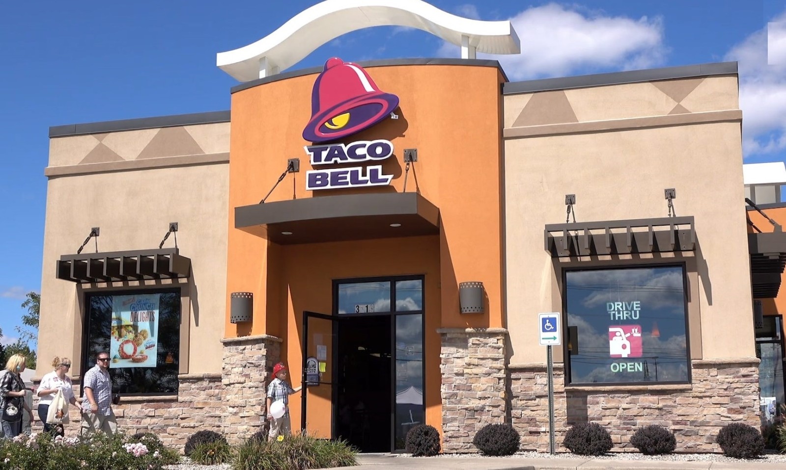 Taco Bell открывает свадебную часовню в Метавселенной