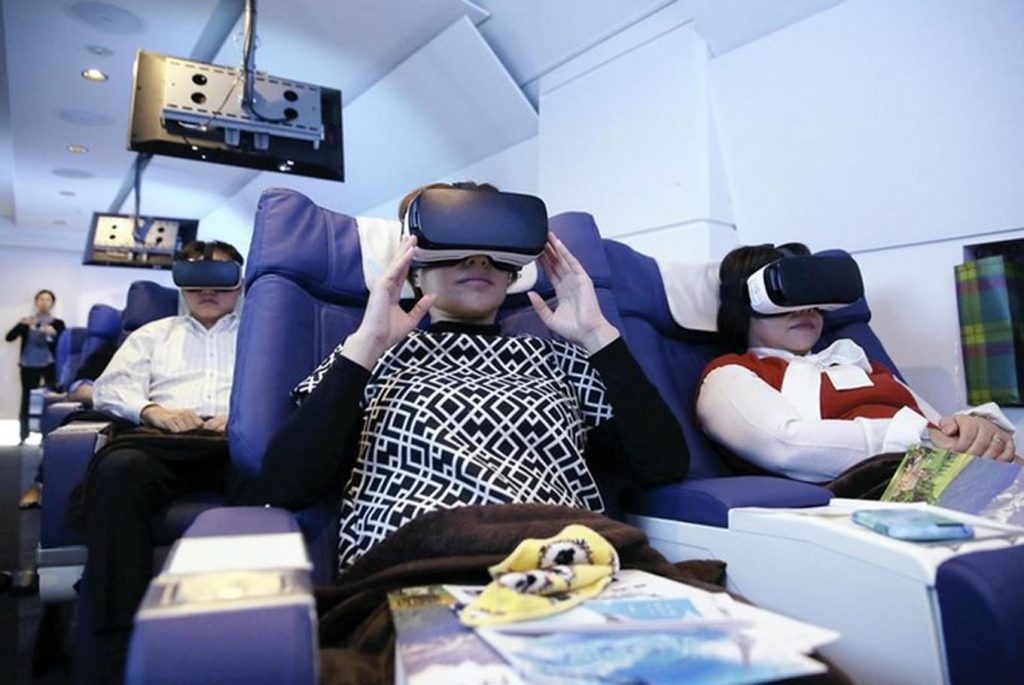 KLM исследует возможные риски использования VR на пассажирских рейсах