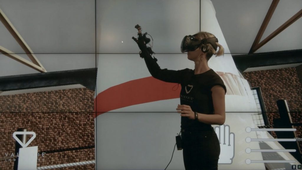 Стартап Valkyrie создает гаптический VR костюм для промышленного обучения
