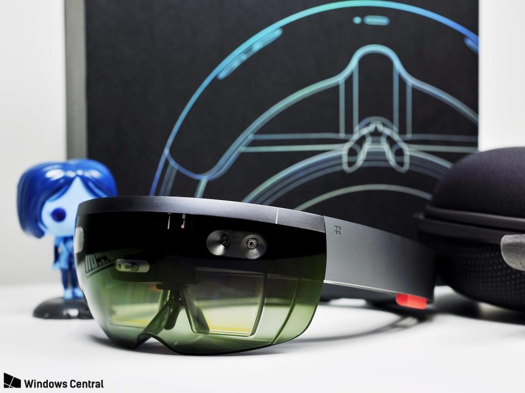 Hololens 2: Как будут выглядеть новые очки дополненной реальности от Microsoft?