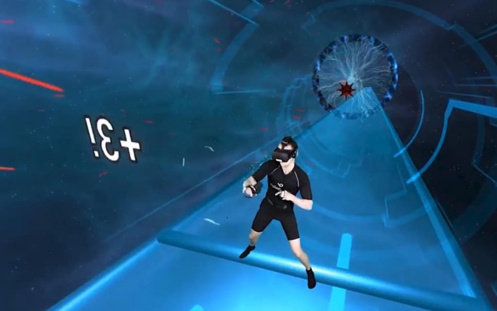 Специальный фитнес-костюм превращает VR игру в интенсивную тренировку