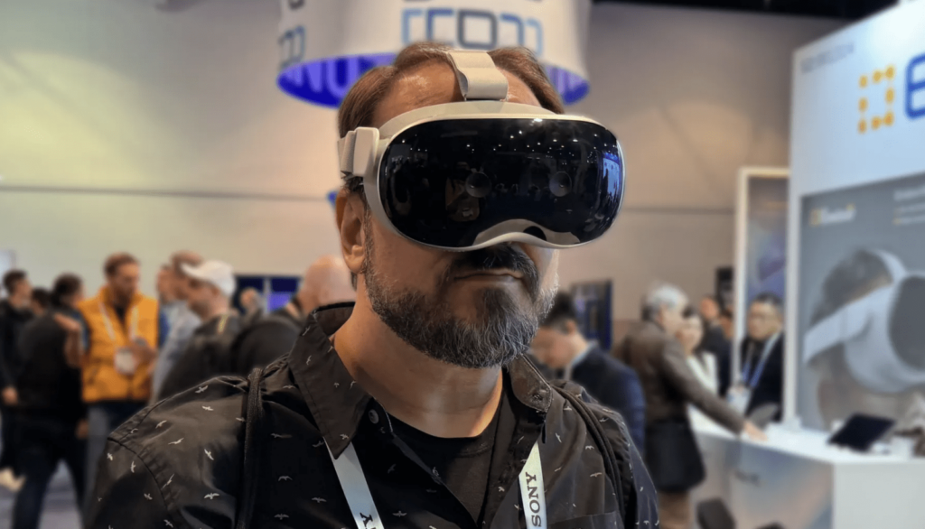 Китайский ответ Apple Vision Pro — AX162 от стартапа EmdoorVR