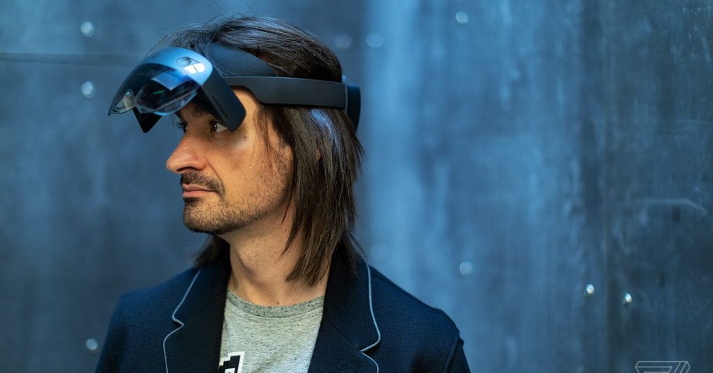 Внутренние споры в Microsoft привели к отмене Hololens 3