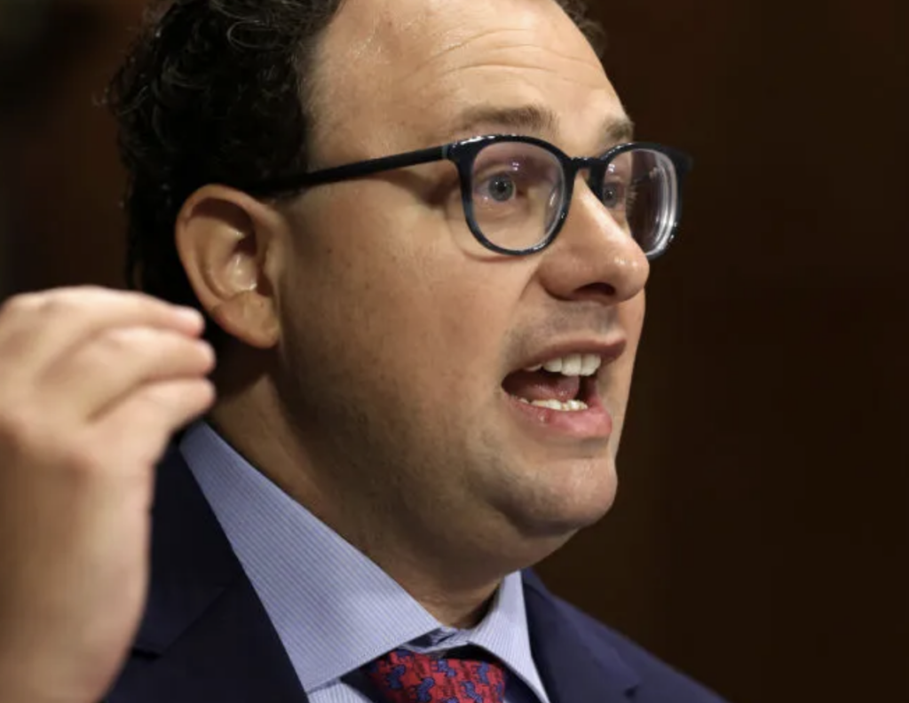 Anthropic второй раз за неделю допустила утечку внутренних данных: в открытом доступе оказался код Claude Code